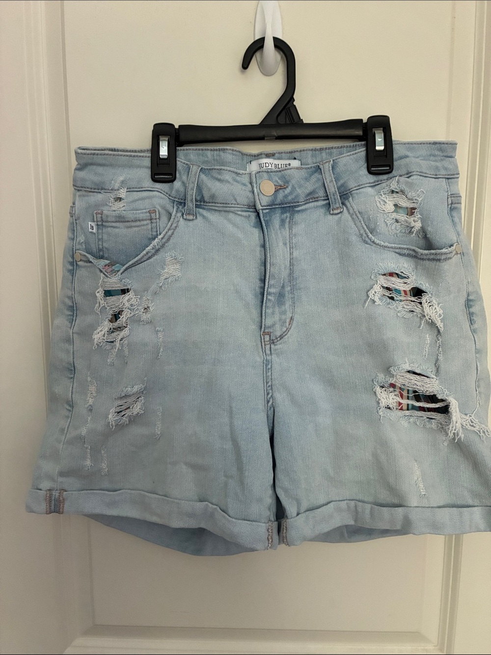 Judy Blue Light Blue Distressed Cuffed Denim Shorts Aztec 1XL